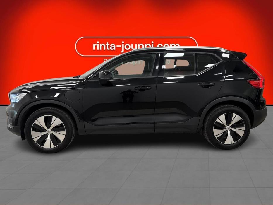 VOLVO XC40 2020
