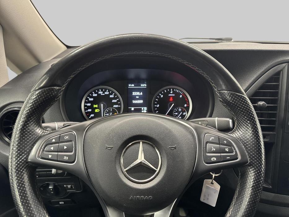MERCEDES-BENZ Vito 2021