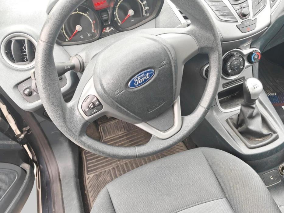 FORD Fiesta 2010