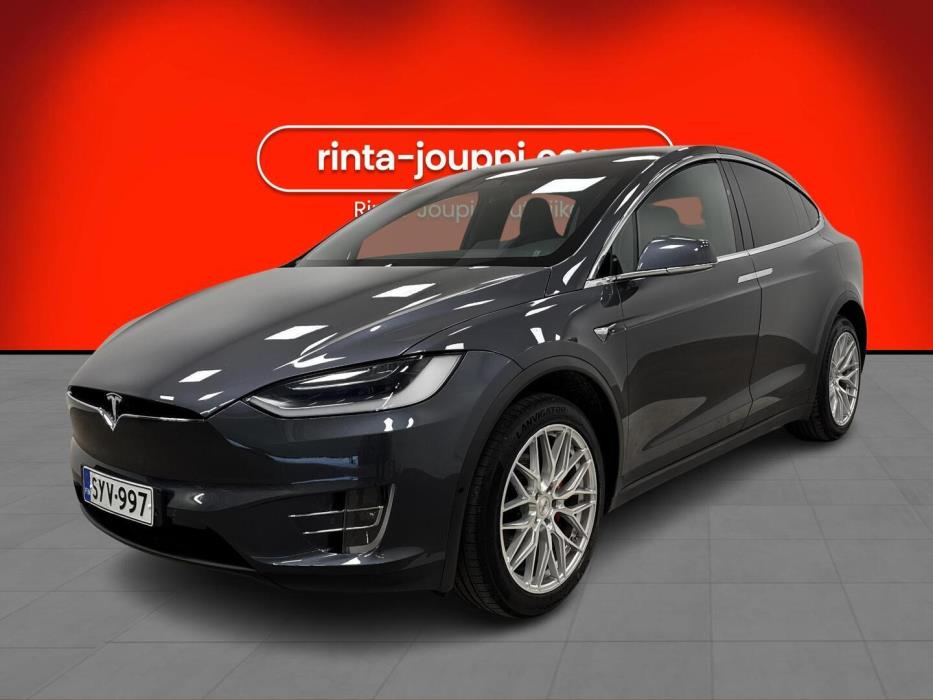 TESLA Model X 2018
