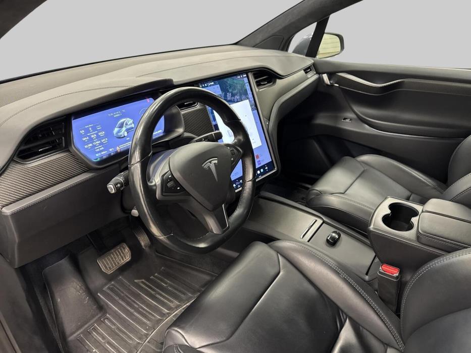 TESLA Model X 2018