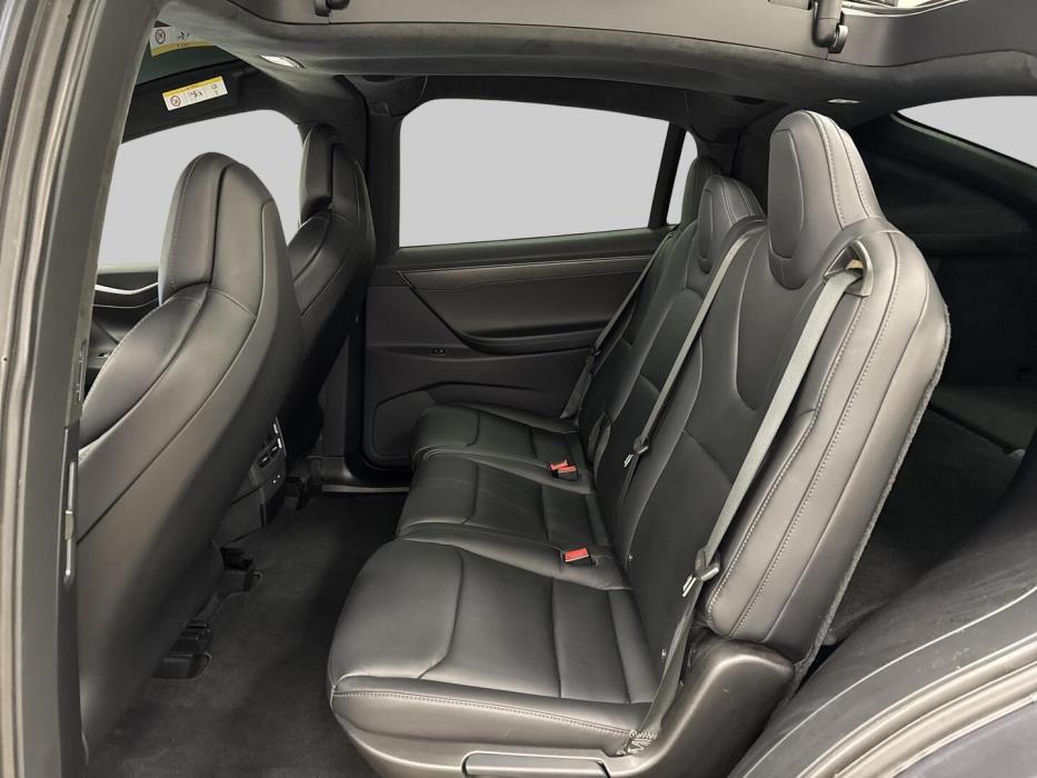 TESLA Model X 2018