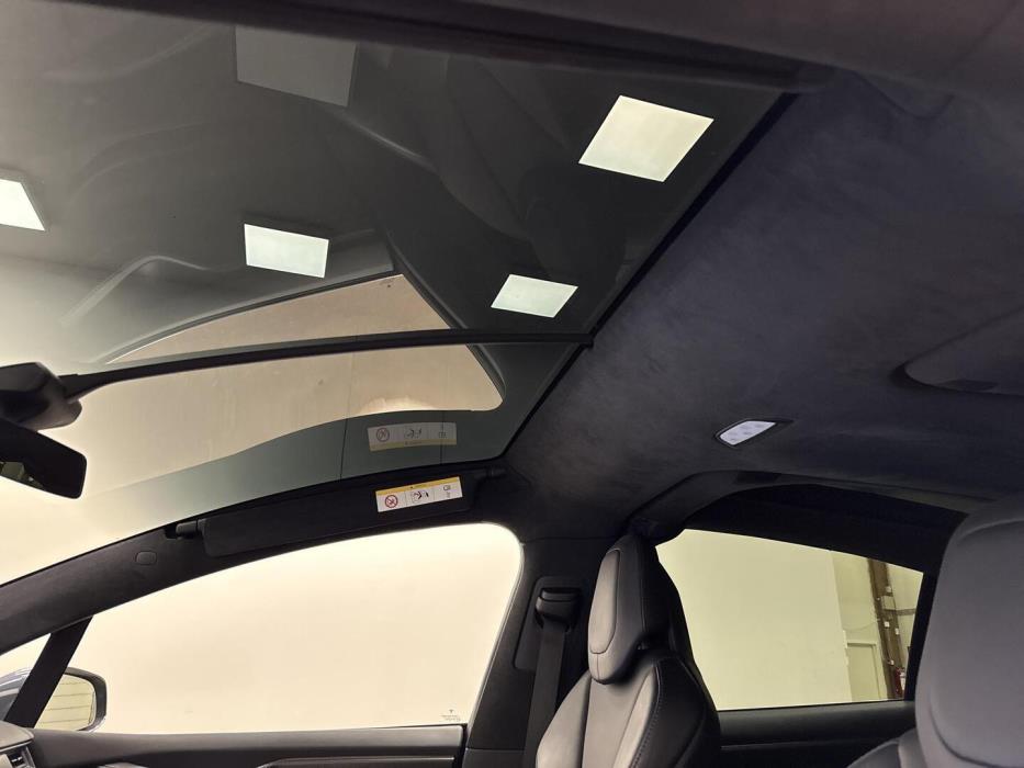TESLA Model X 2018