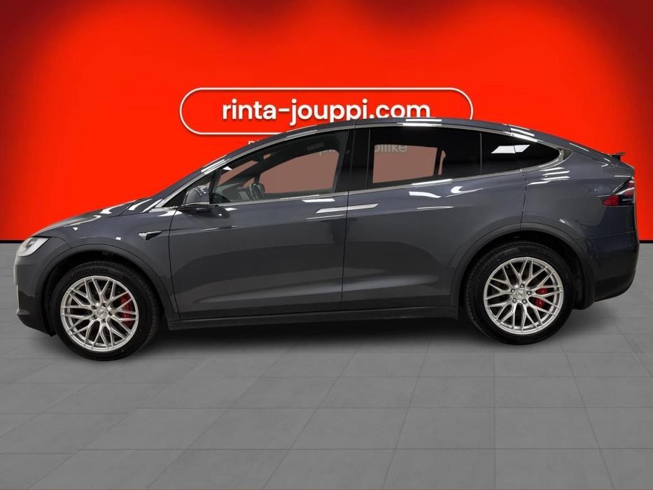 TESLA Model X 2018