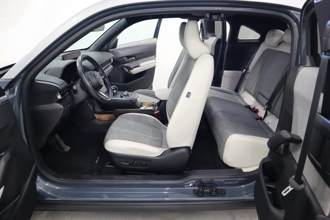 MAZDA MX-30 2022