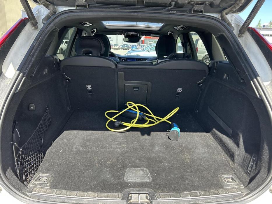 VOLVO XC60 2019