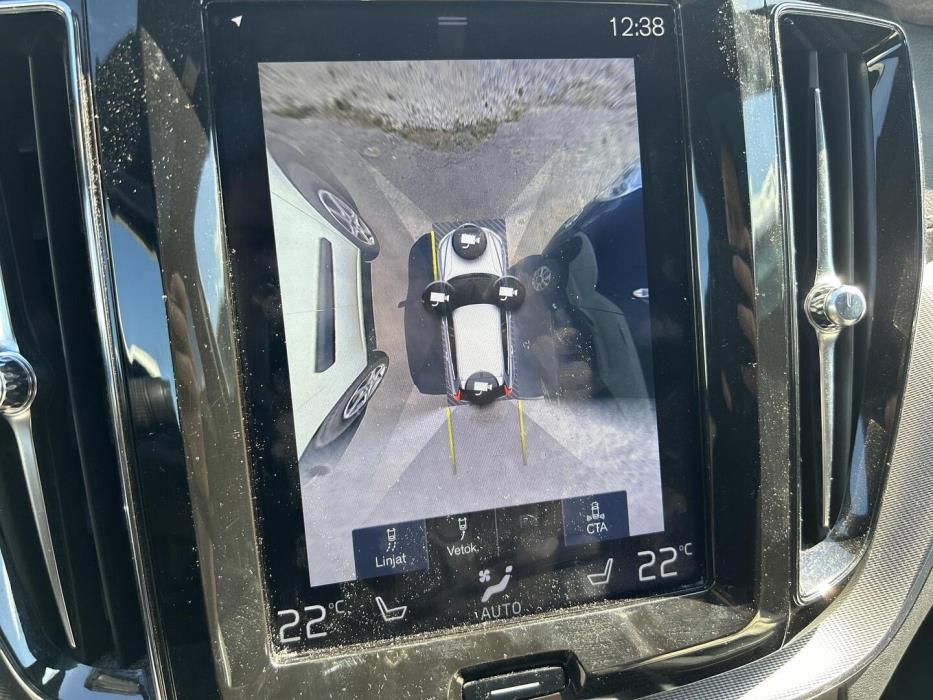 VOLVO XC60 2019