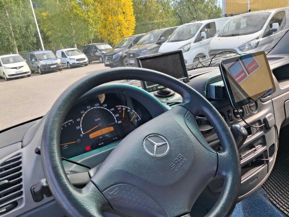 MERCEDES-BENZ Sprinter 2004