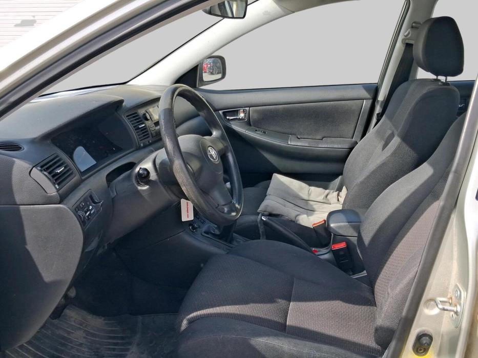 TOYOTA Corolla 2005