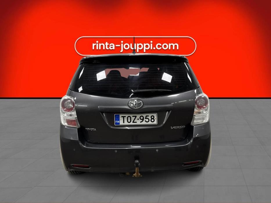 TOYOTA Verso 2011