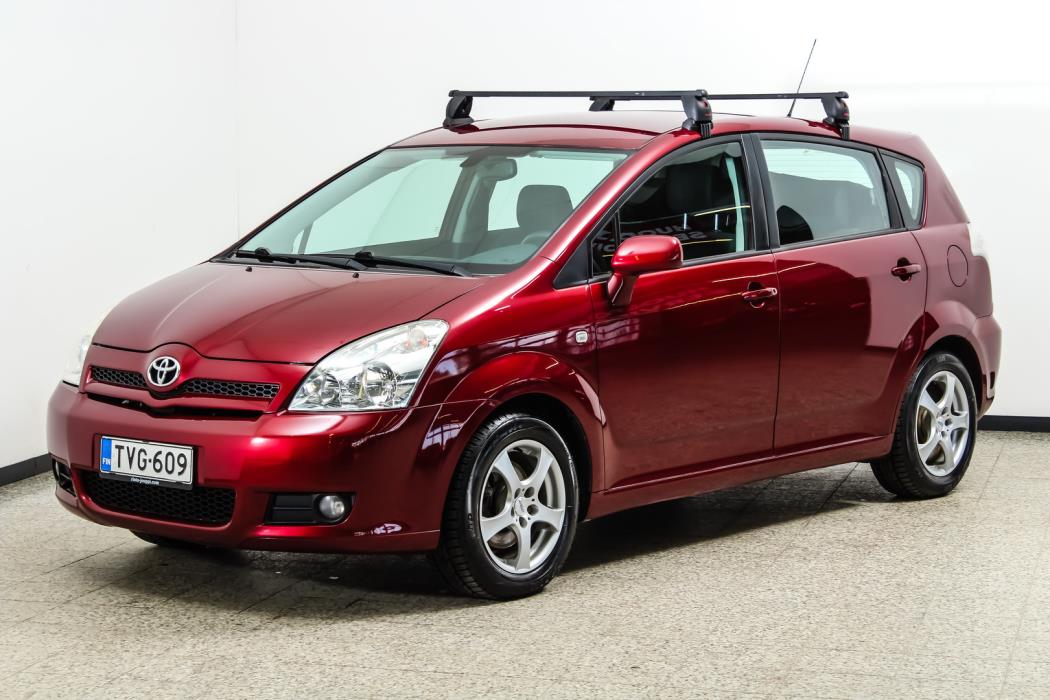 TOYOTA Corolla Verso 2005