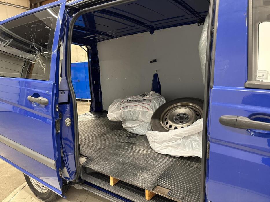 MERCEDES-BENZ Vito 2013