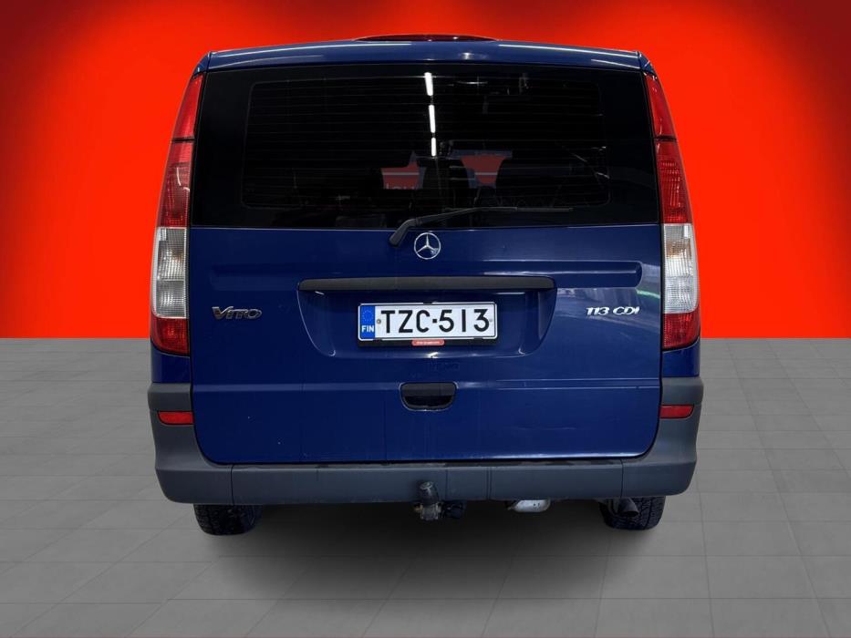 MERCEDES-BENZ Vito 2013