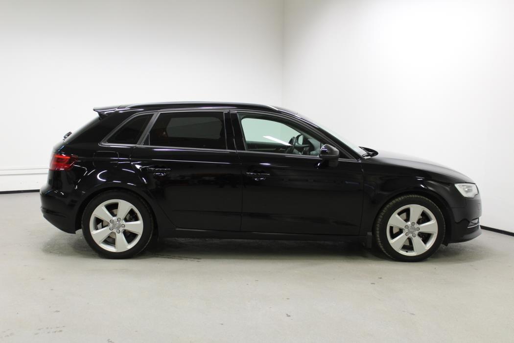 AUDI A3 2014