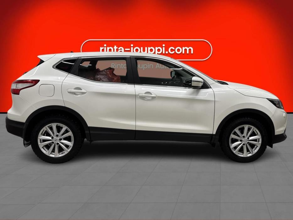 NISSAN Qashqai 2015