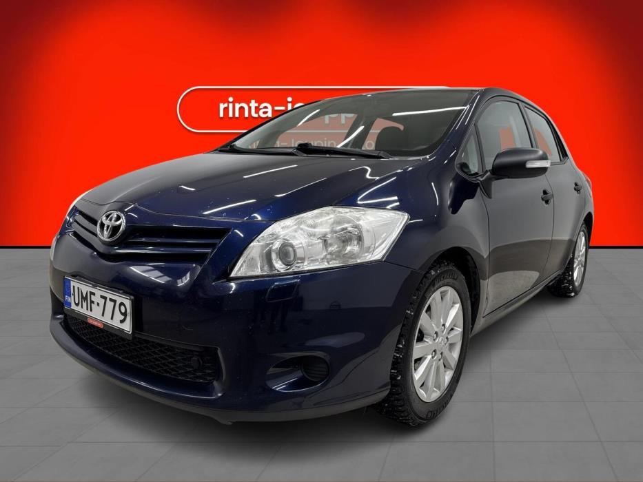 TOYOTA Auris 2010