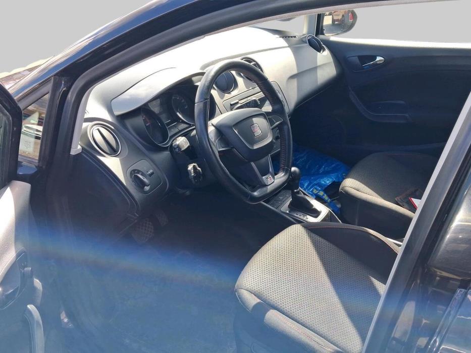 SEAT Ibiza ST 2012