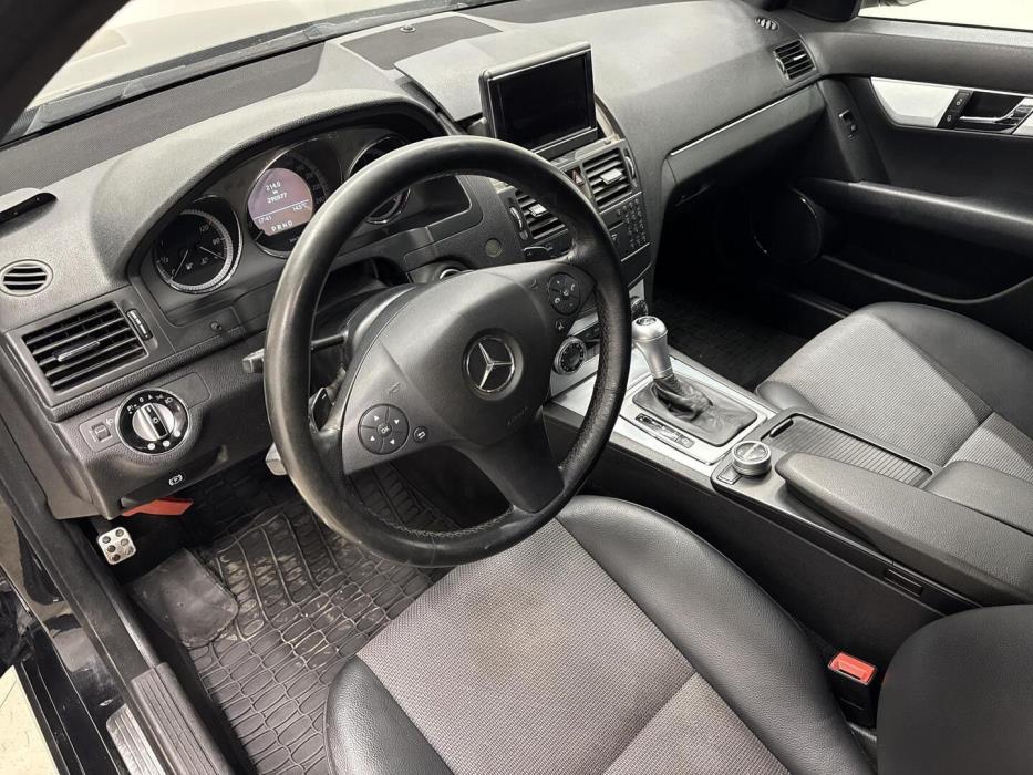 MERCEDES-BENZ C 2008