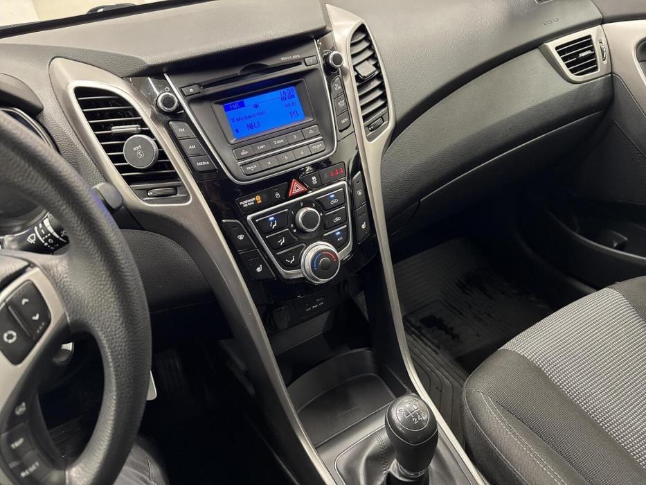 HYUNDAI i30 5d 2014