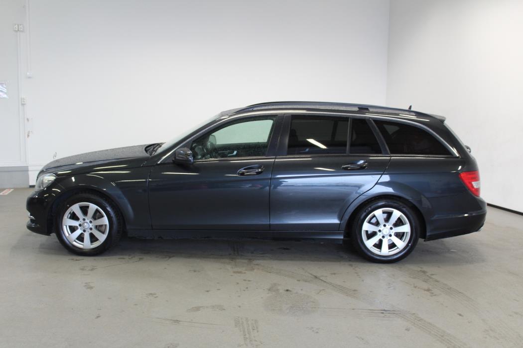 MERCEDES-BENZ C 2013