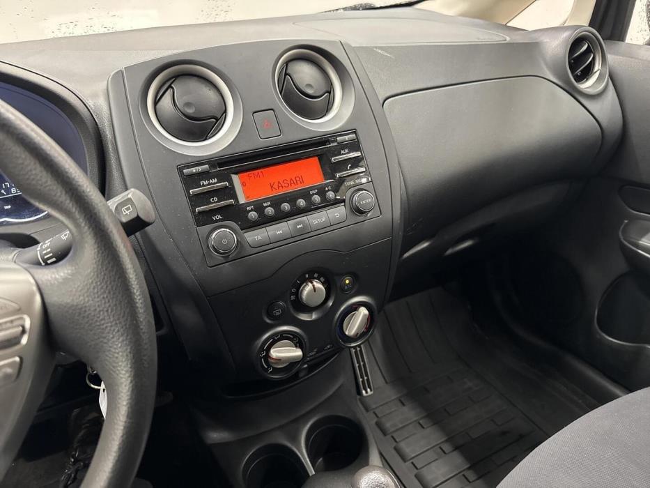 NISSAN Note 2015