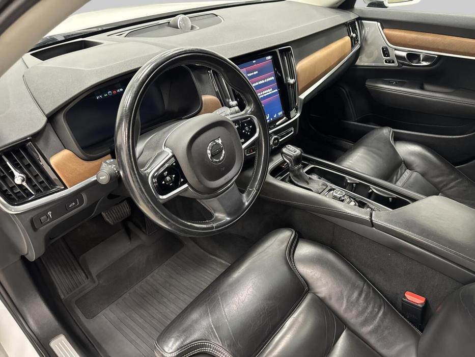 VOLVO S90 2016