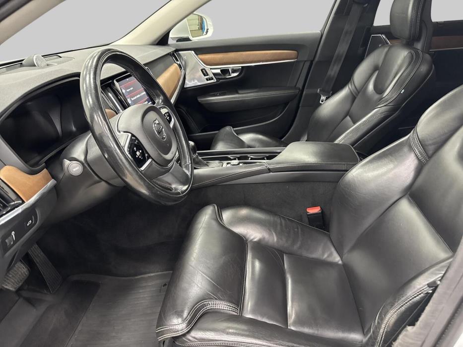 VOLVO S90 2016