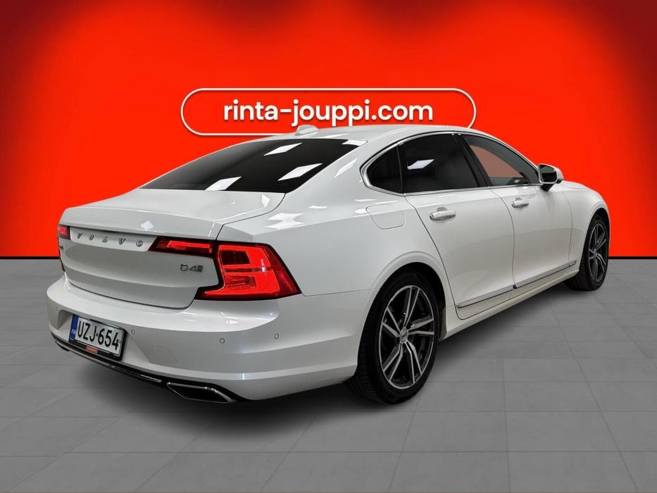 VOLVO S90 2016