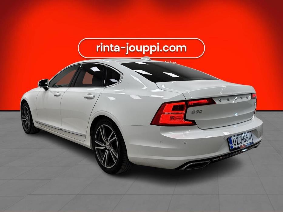 VOLVO S90 2016
