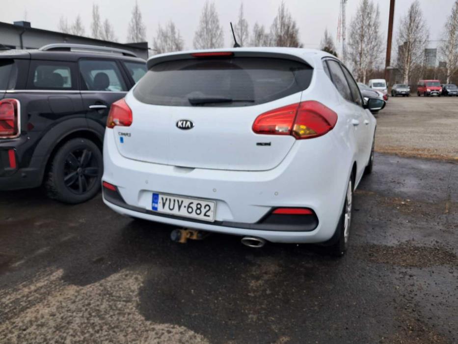 KIA cee'd 2012