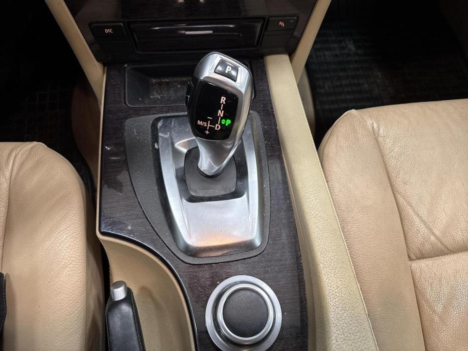 BMW 520 2008