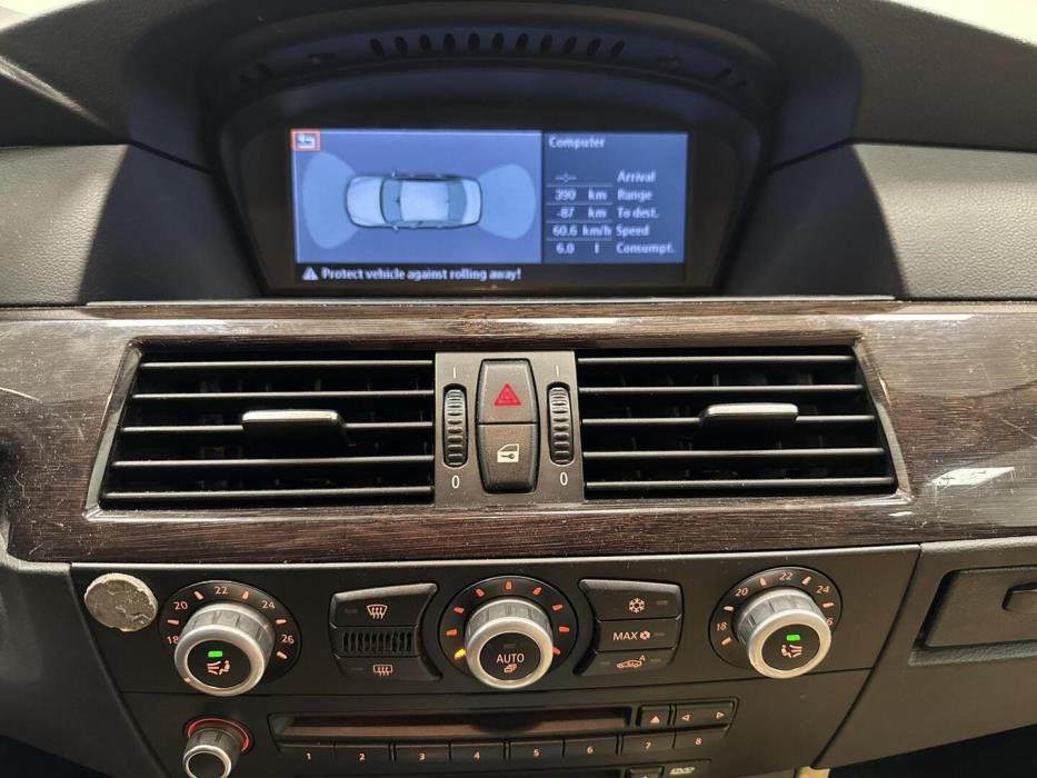 BMW 520 2008
