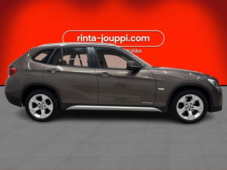 BMW X1 2011