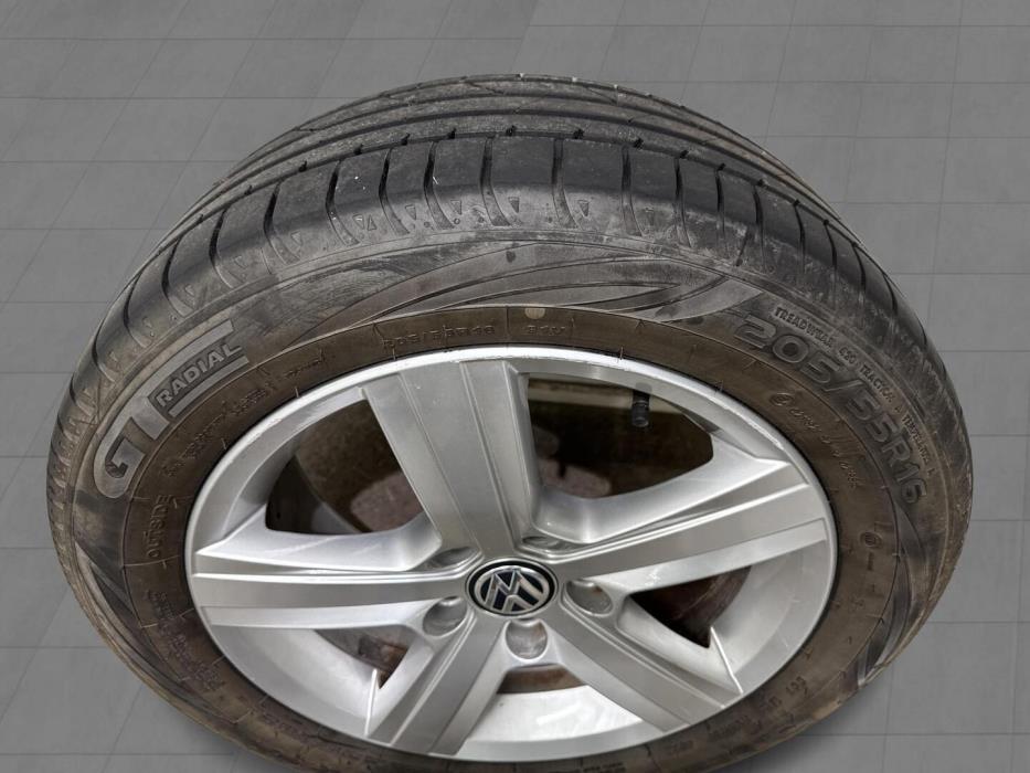 VOLKSWAGEN Golf Sportsvan 2014