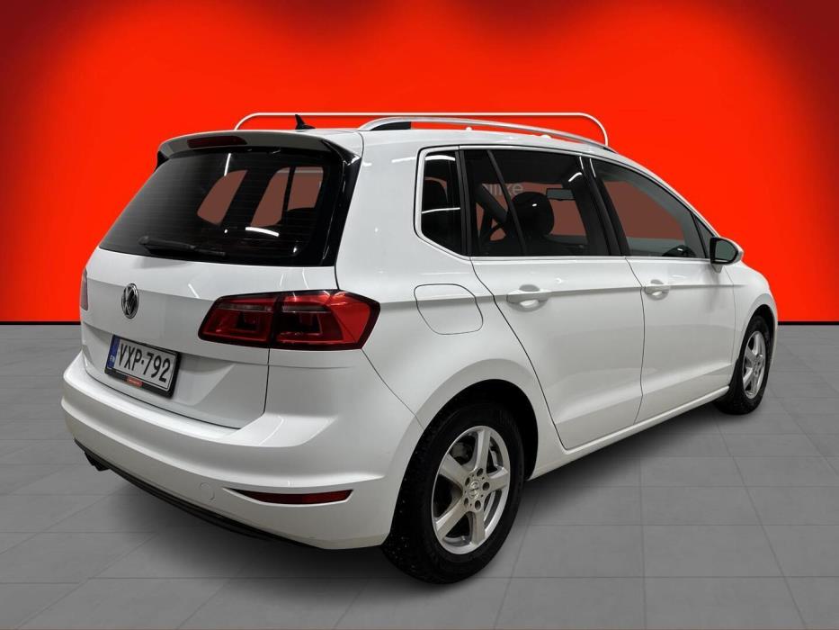 VOLKSWAGEN Golf Sportsvan 2014