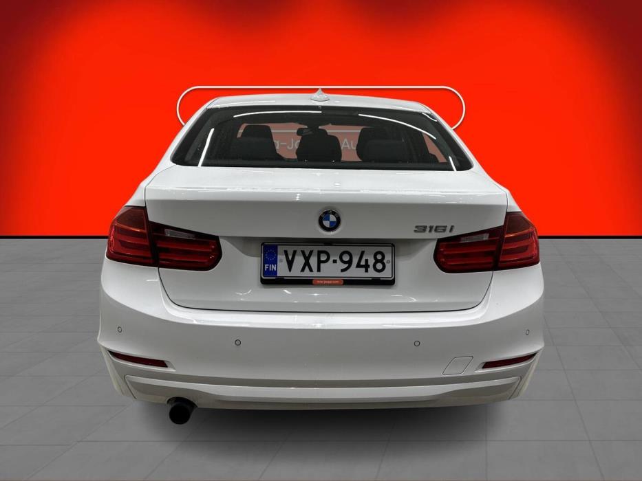 BMW 316 2015