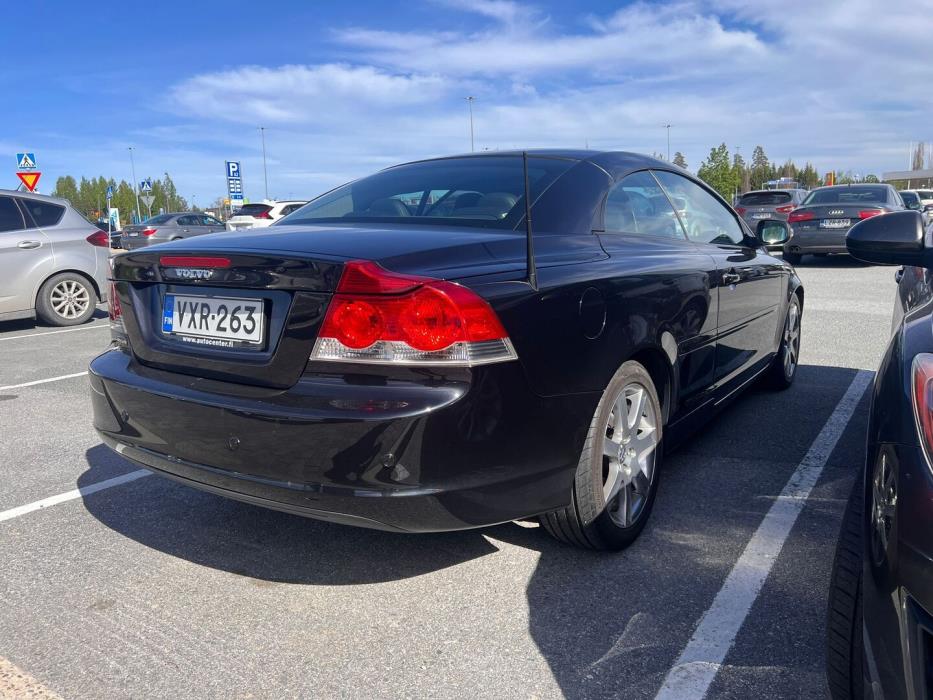 VOLVO C70 2008