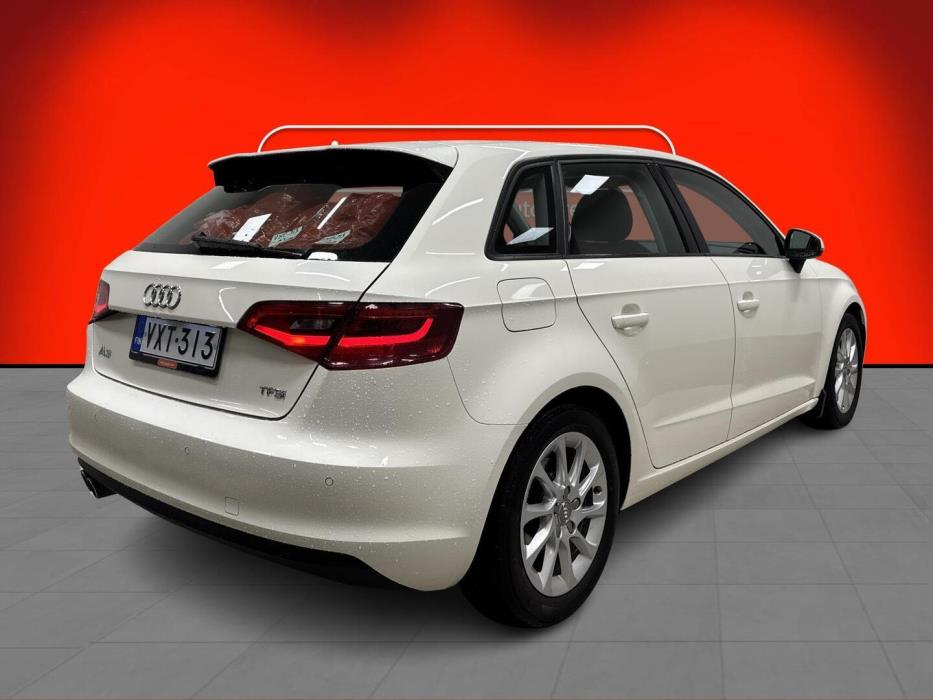 AUDI A3 2015