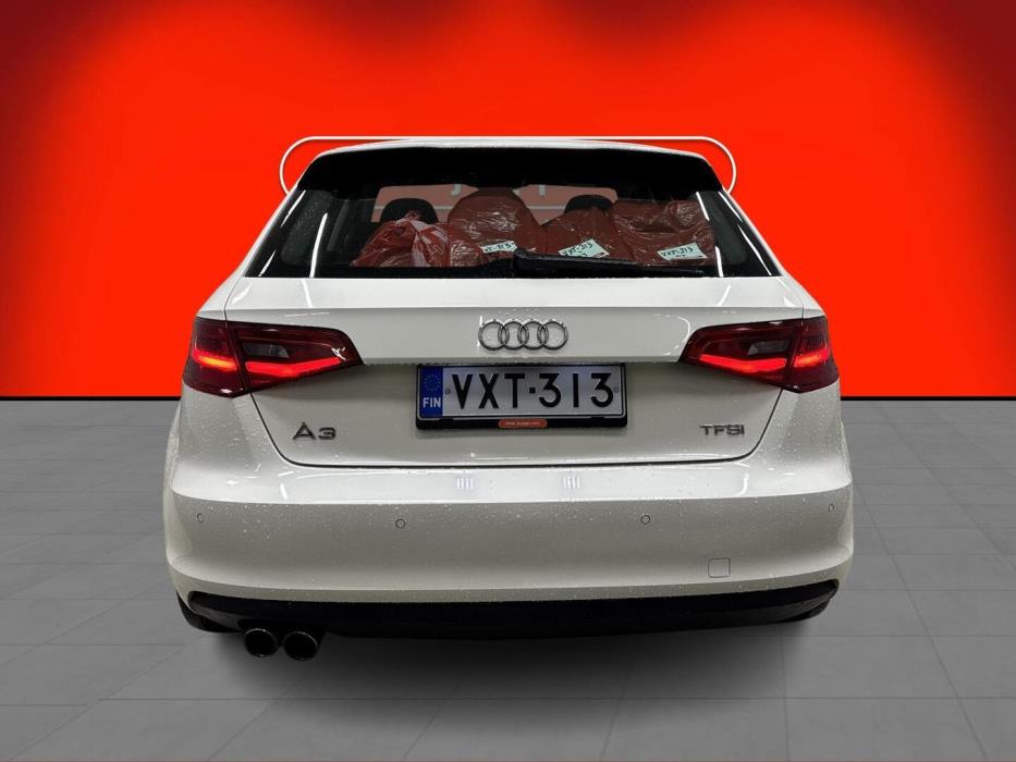 AUDI A3 2015