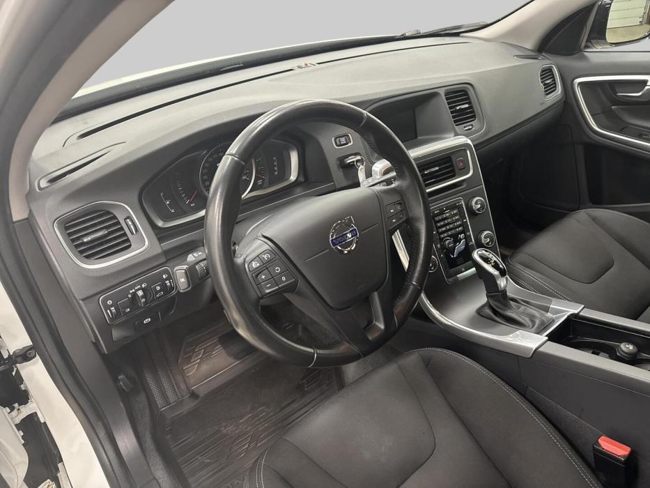 VOLVO V60 Cross Country 2017