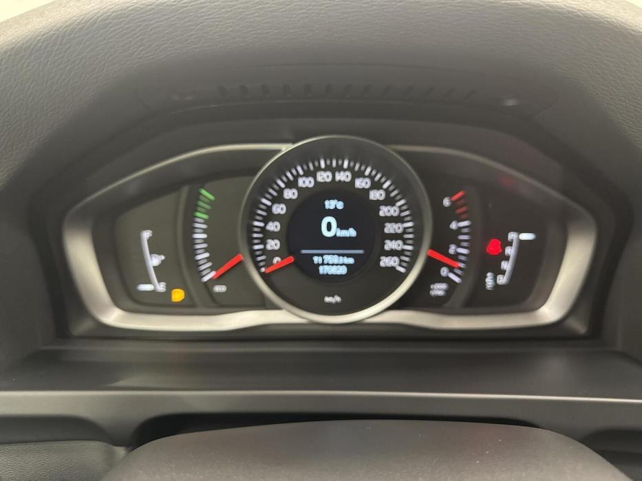 VOLVO V60 Cross Country 2017