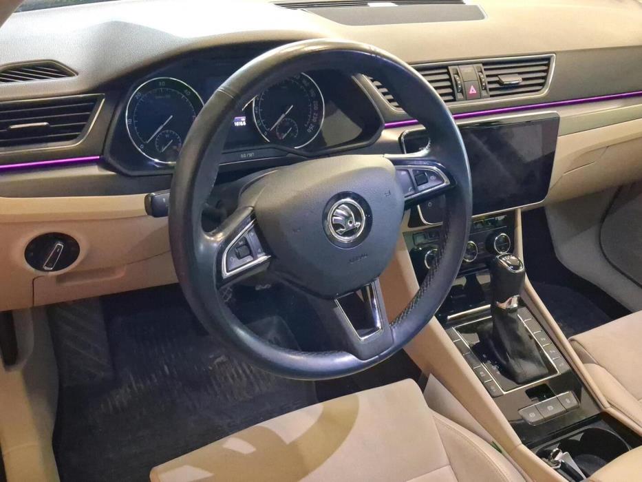 SKODA Superb 2017