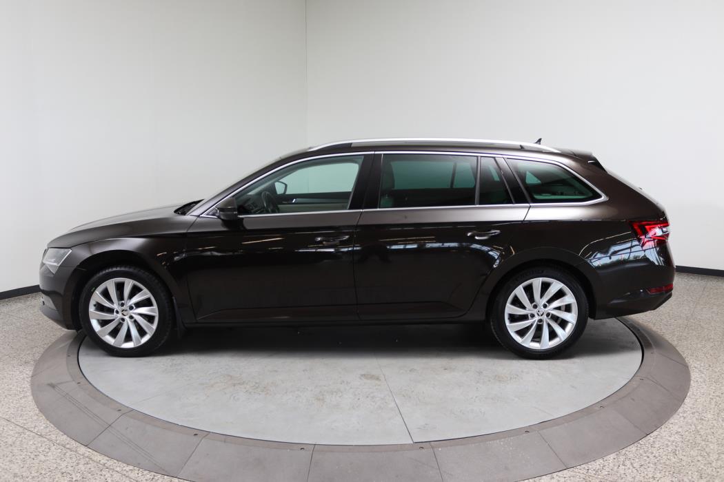 SKODA Superb 2017