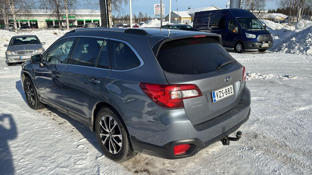 SUBARU Outback 2018