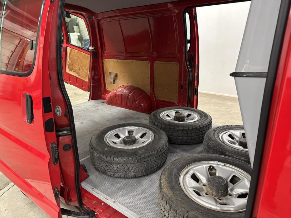 TOYOTA Hiace 2010