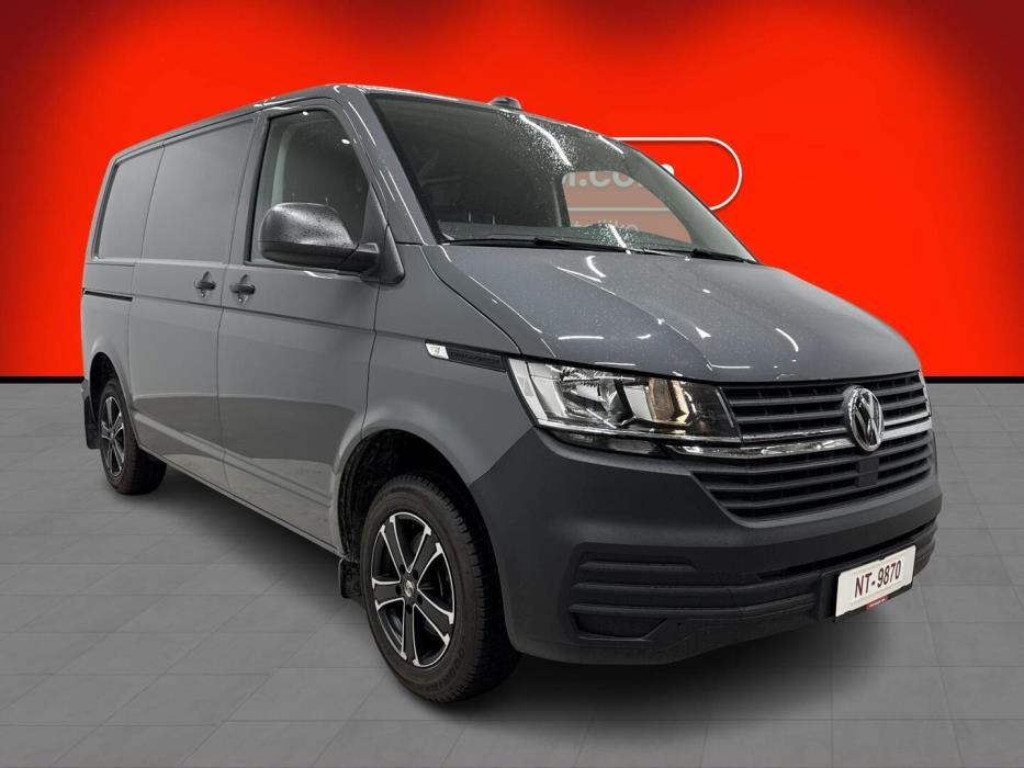 VOLKSWAGEN TRANSPORTER 2023