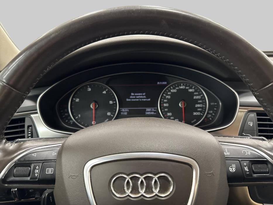 AUDI A6 2011