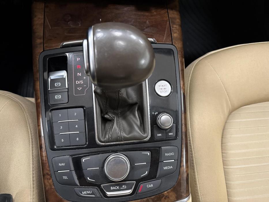 AUDI A6 2011