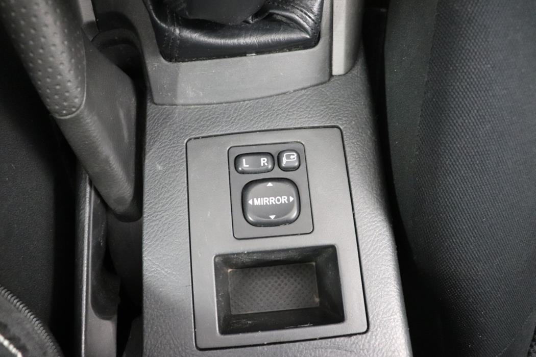 TOYOTA RAV4 2006