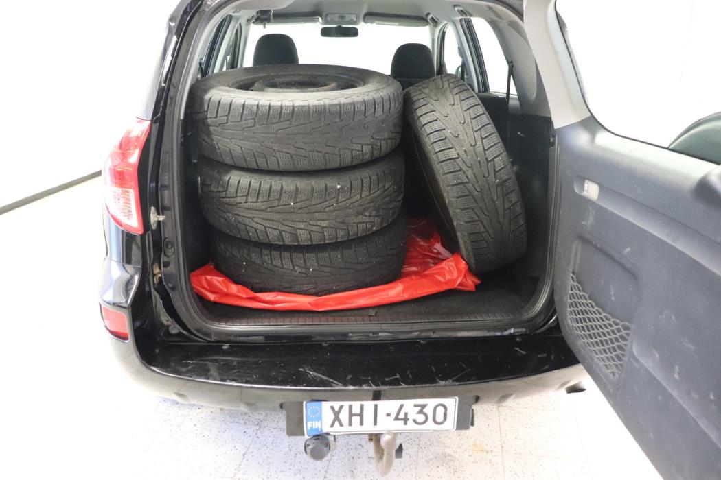 TOYOTA RAV4 2006